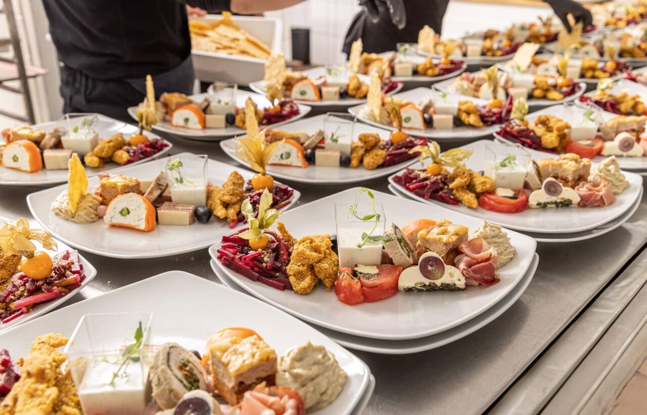 İstanbul Catering Firmaları Arasında Doğru Seçim Nasıl Yapılır?