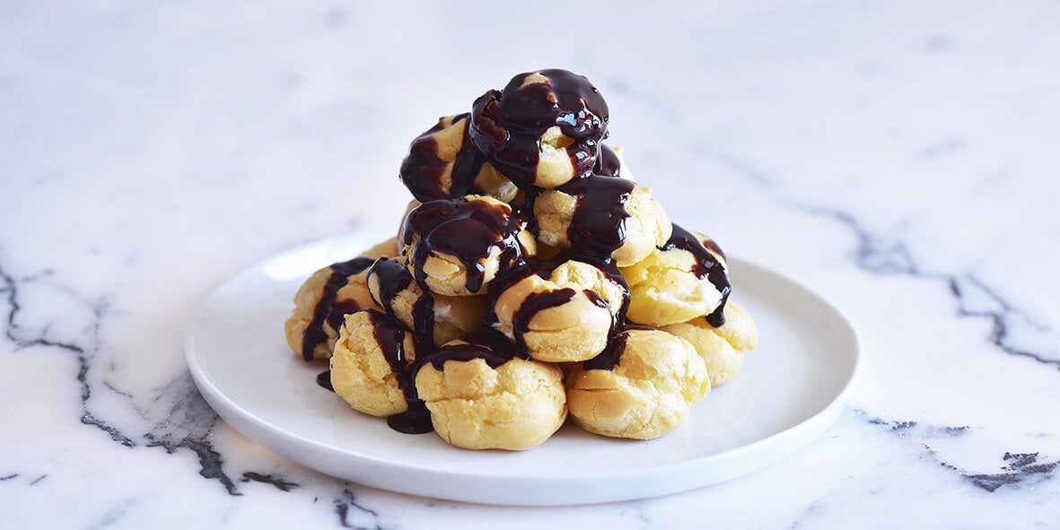 ÇİKOLATALI PROFİTEROL