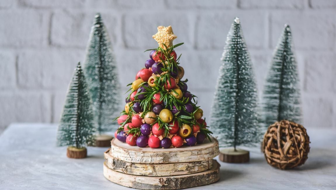 RENKLİ ZEYTİN PEYNİR AĞACI